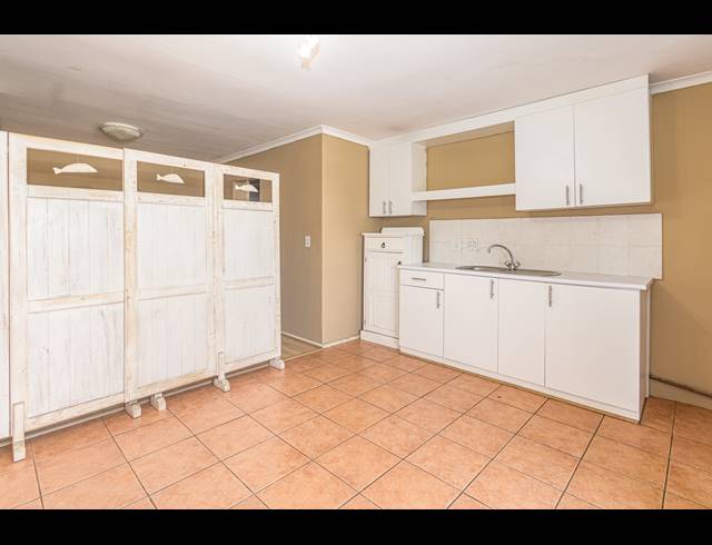 1 BEDROOM APARTMENT BLOCK SOLD IN BLOUBERG SANDS